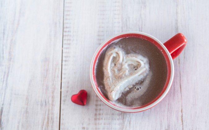 Recipe: Hot Chocolate Aphrodisiac Elixir 
