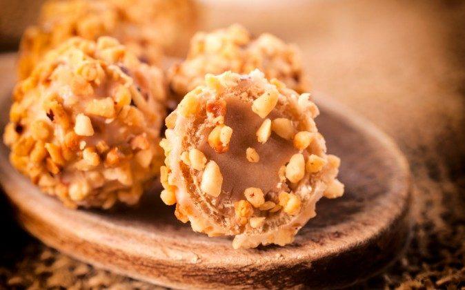 Recipe: Nut Protein Butter Balls