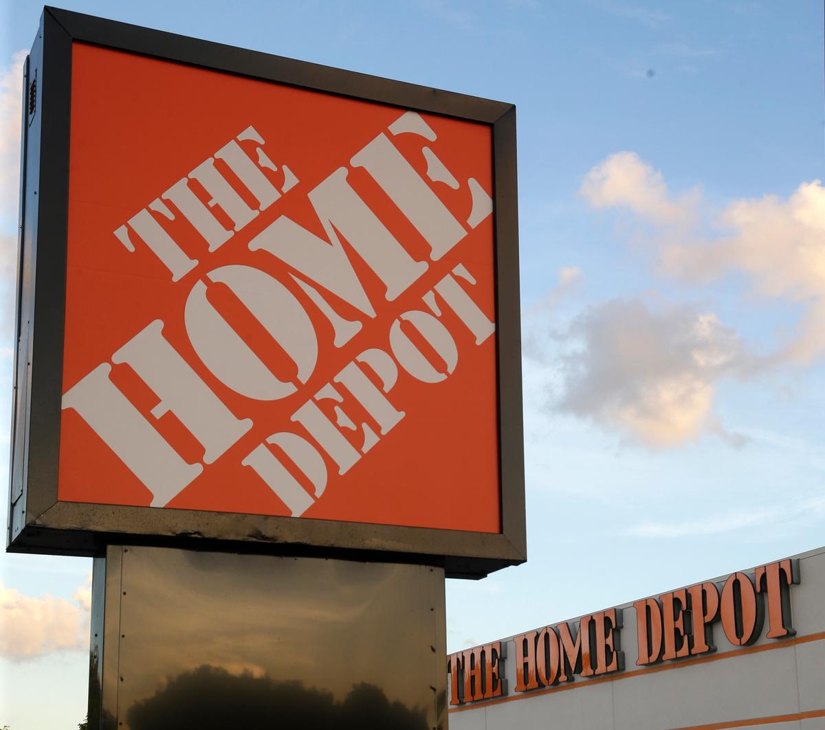 4 Home Depot Workers Fired After Trying to Stop Shoplifter