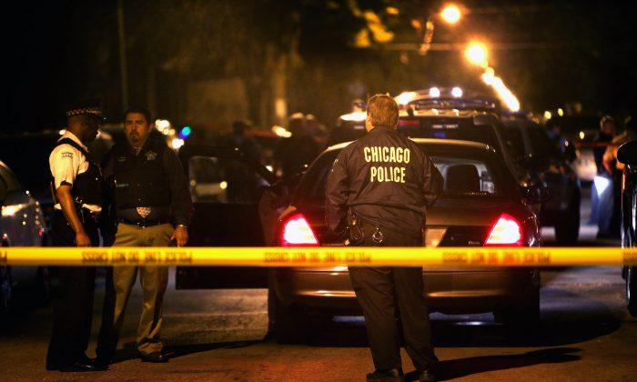 Chicago Shootings: 15 People Shot, 2 Dead, in 16-Hour Period