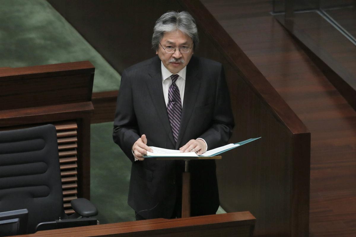 Hong Kong Finance Chief Doles Out Sweeteners in Post-Occupy Protest Budget