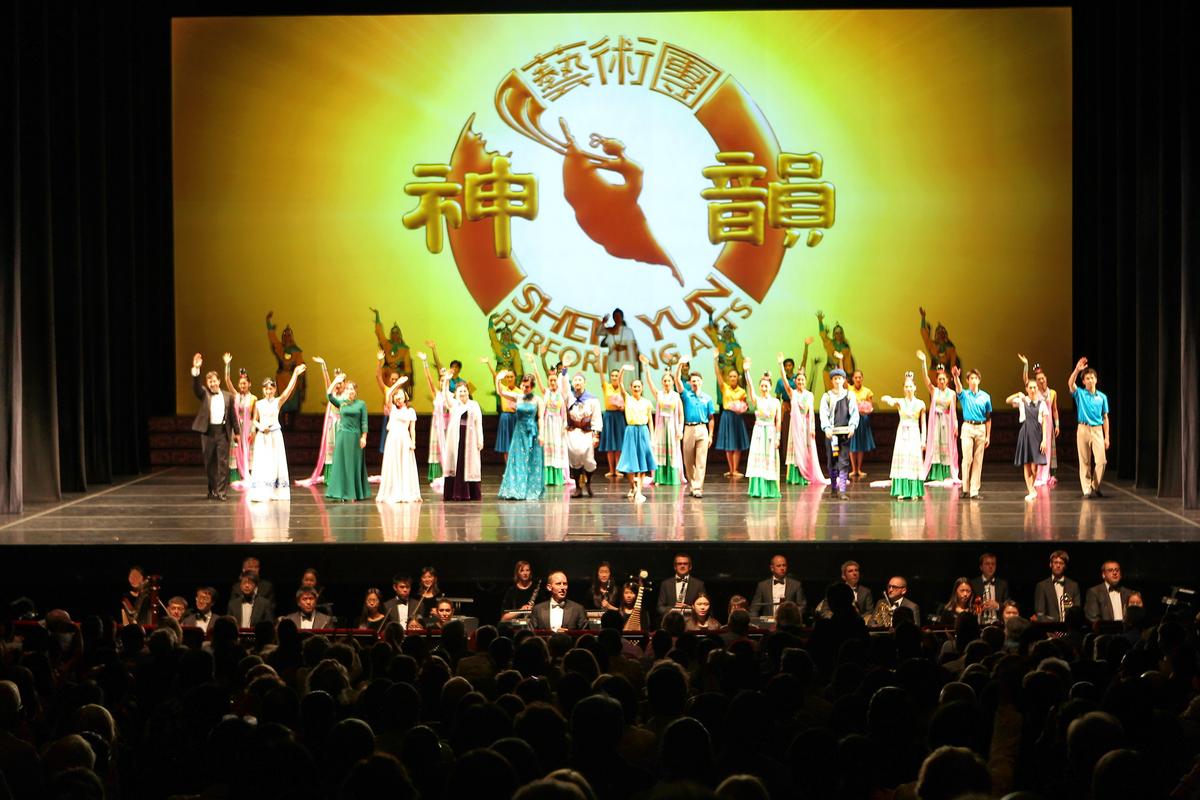 Melbournites Moved by Shen Yun’s Last Performance (Video)