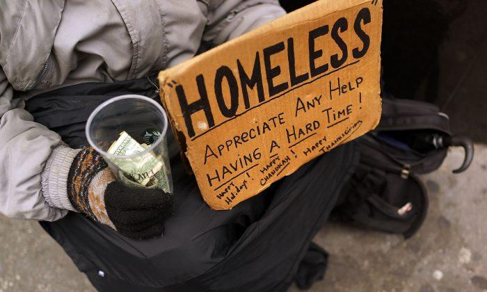 NY’s Homeless Population Hits Record High as Poverty Explodes in America