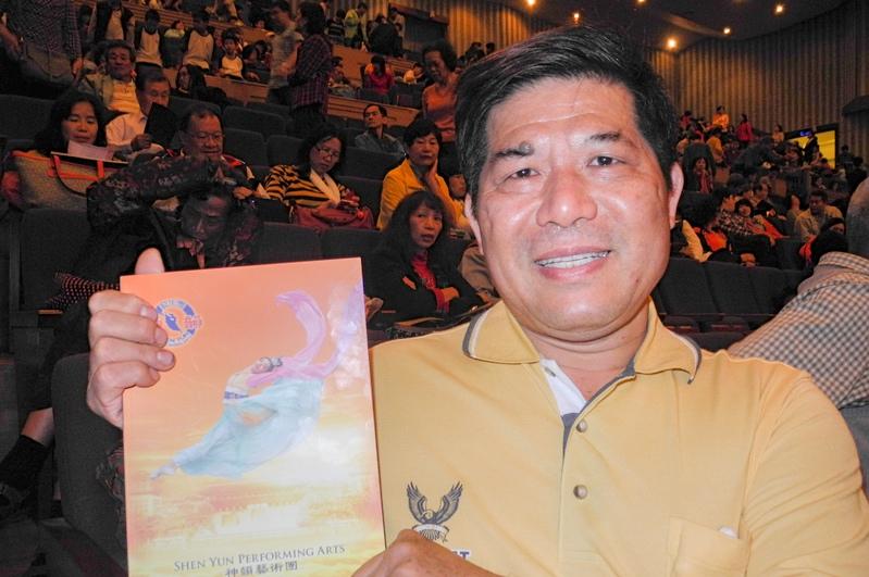 Company President: ‘No Amount of Money Can Buy the Joy of Watching Shen Yun Perform’