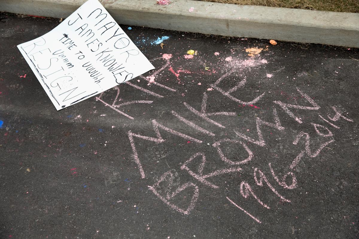 Ferguson Activists ‘See Light at the End of the Tunnel,’ Condemn Police Shooting