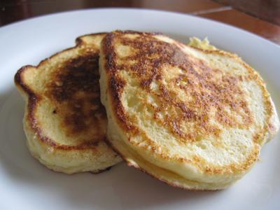 Breakfast or Dessert? Fluffy Ricotta Pancakes