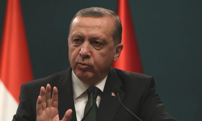 Turkey’s Erdogan Urges Parties to Put Differences Aside