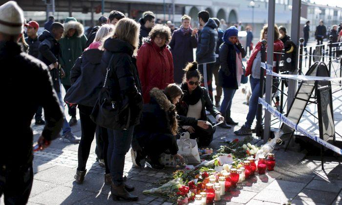 Police: 4 Dead in Car Explosion in Sweden