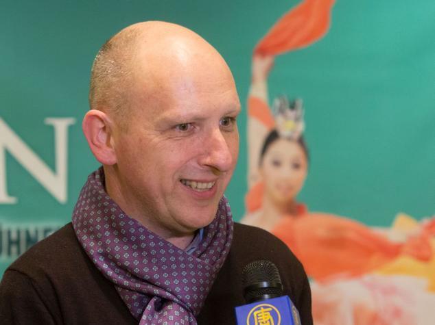 Writer Feels Empathy and Warmth at Shen Yun