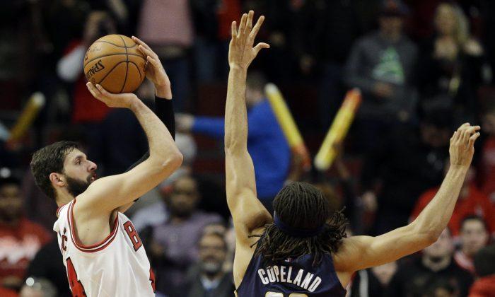 Nikola Mirotic, Stepping Up for Bulls, Could Win Rookie of the Year