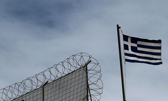 Greek Government Helping the Rich, Not Ordinary Greeks