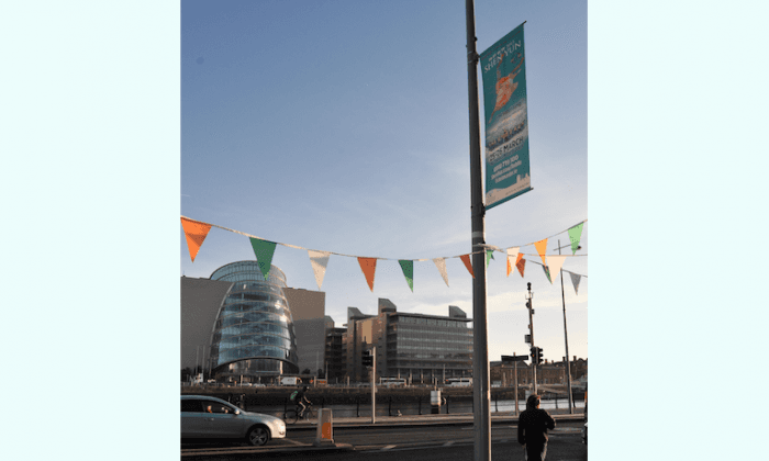 Shen Yun Arrives in Dublin