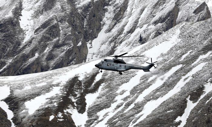 Photos: Germanwings Flight 4U9525 French Alps Crash Site Found, Black Box Data Recovered