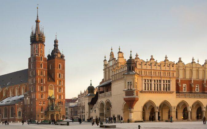 10 Reasons Why You need to Visit Kraków
