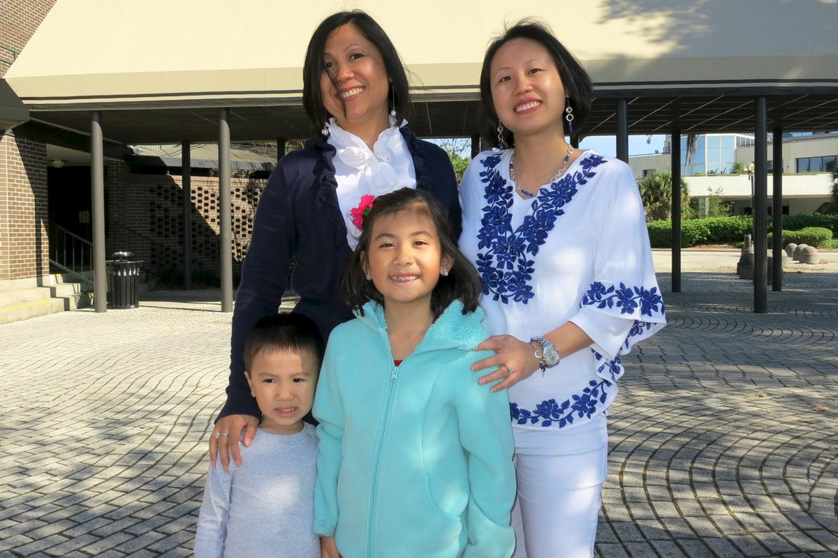 Shen Yun Inspires Family to Take Pride in Chinese Heritage