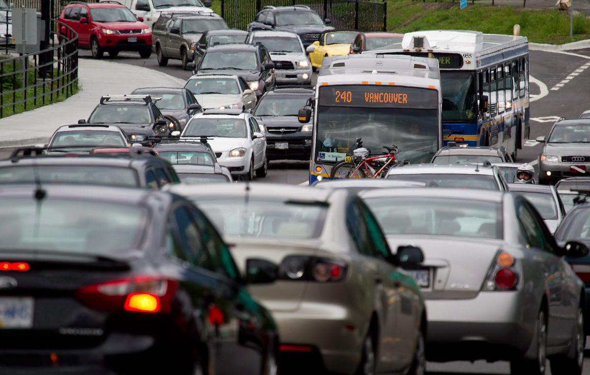 Rush Hour Traffic Doubles Commuters’ Travel Time: Report