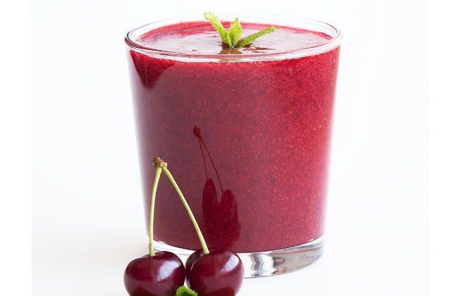 Cherry Pear Smoothie Recipe