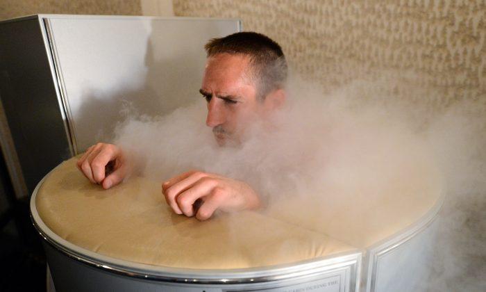 Cryotherapy: The Dubious Appeal of Shooting -260 Degree Nitrogen at Your Naked Skin