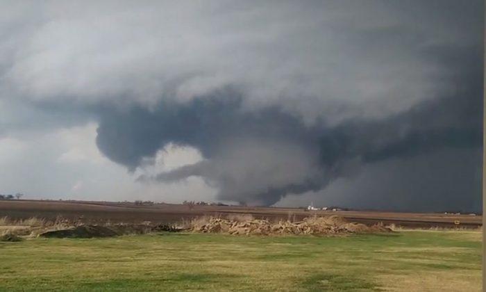 Illinois Tornado: New Video Shows Storm’s Destructive Power
