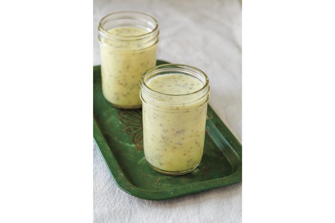 Pineapple Chia Colada Kefir Smoothie