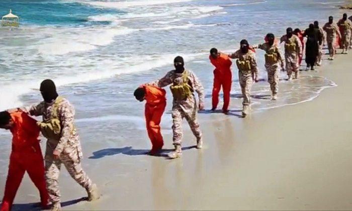 ISIS Video: New Beheading Footage Has Terrorist with American Accent