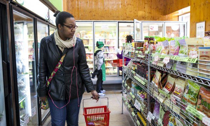 Here’s How to Trick Your Brain Into Buying Healthier Groceries