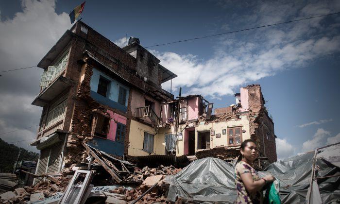 NASA Radar Found 4 Nepali Men Trapped Under Wreckage by Their Heartbeats