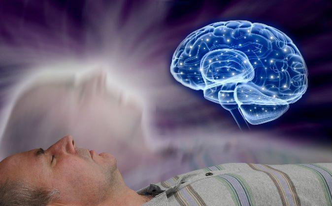 Study Said to Show Out-of-Body Experiences Created in Brain: Critics Respond