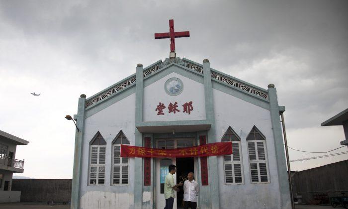 Chinese Province Authorities Say Church Crosses Have to Go