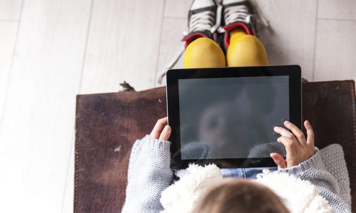 Why Tablets Can’t Replace ‘Real World’ in Schools