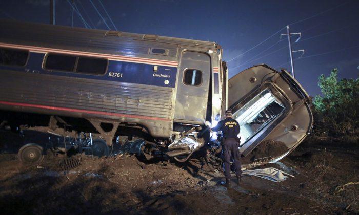 Amtrak Engineer Recalls Opening Throttle Before Fatal Crash