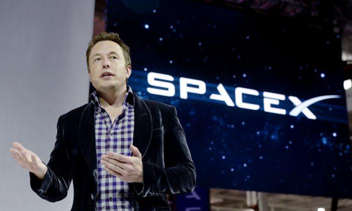 Why Elon Musk Isn’t Going to Mars Any Time Soon