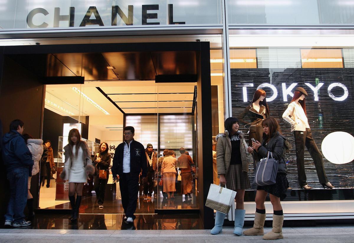 European Luxury Brands Turn to ‘Smart’ Price Hikes Amid Tariff Strain