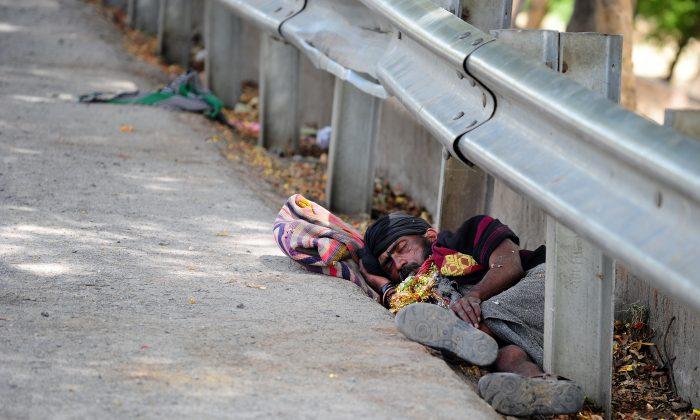 India’s Poor Live and Die on the Streets; No Escape From Deadly Heat Wave