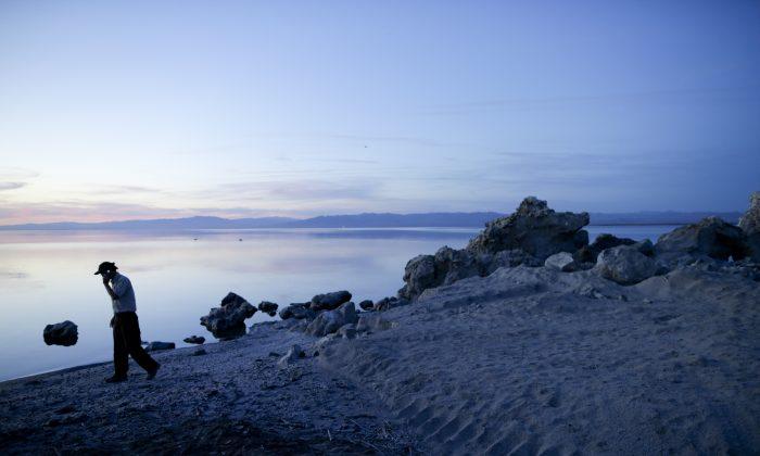 California’s Largest Lake Threatened by Urban Water Transfer