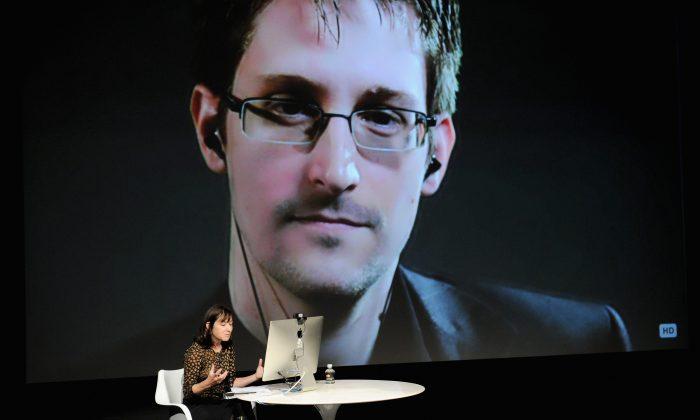 Teen Girls Add Edward Snowden to Twitter Group Chat Without Knowing Who He Is