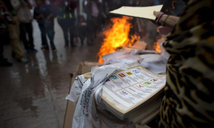 Mexico Midterm Elections Open Amid Fears of Violence
