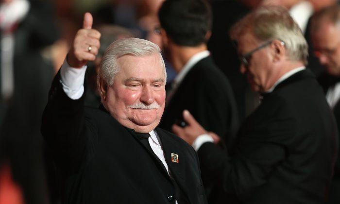 Nothing Can Stop China’s Quit Communism ‘Tsunami,’ Says Former Polish President Lech Walesa