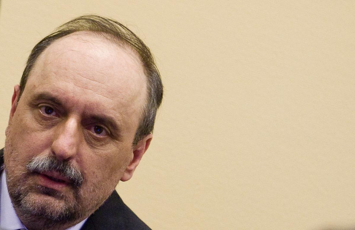 Lawyers: Ex-rebel Serb Leader Too Ill for UN War Crime Trial