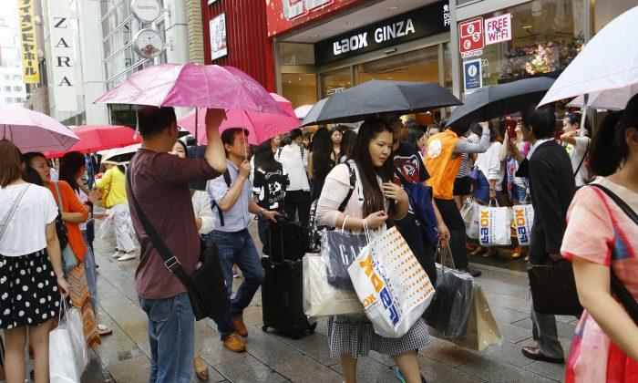 Rising Interest: Chinese Tourists Eye Japanese Real Estate to Buy Homes