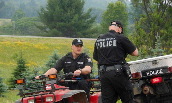 Manhunt for Escaped Killers Shifts After Possible Sighting
