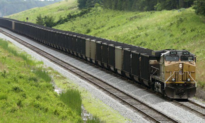 Railroad Strike Threatens US Power Grid