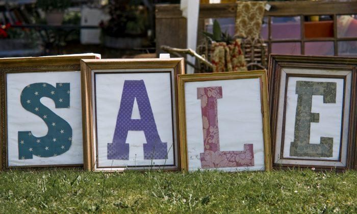 10 Steps to a Successful Summer Yard Sale With Kids