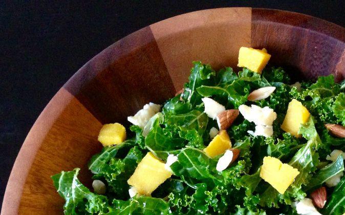 The Summer Kale Salad Recipe To Make Right Now