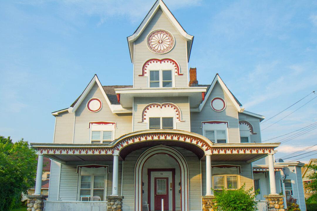 Beautiful Homes of Port Jervis (Photo Page)