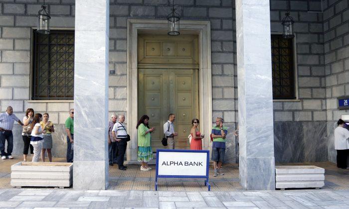 Greece Races Against Clock to Submit Reform Proposals