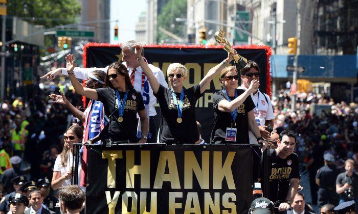 US World Cup Champions in New York Show Our Girls the Sky’s the Limit (+ Photos)
