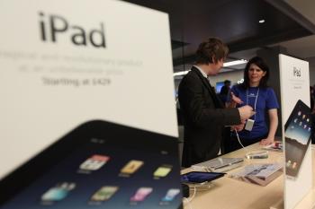 AT&T Leaks Over 100,000 iPad Owners’ Email Addresses