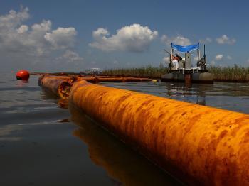 Oil Spill Cleanup: Using Oil Containment Booms