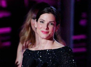 Sandra Bullock Quits Campaign Accused of Being Backed by BP